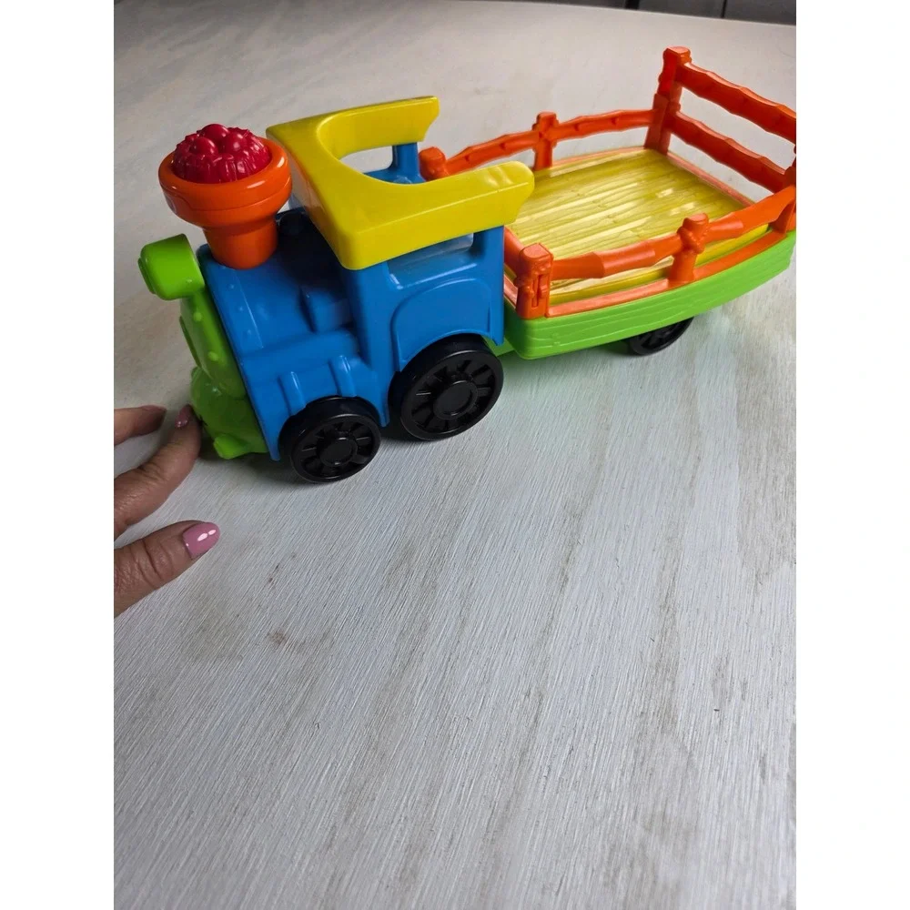 Fisher Price Little People Friendly Passengers Train Blue Yellow Toy Engine 14in
